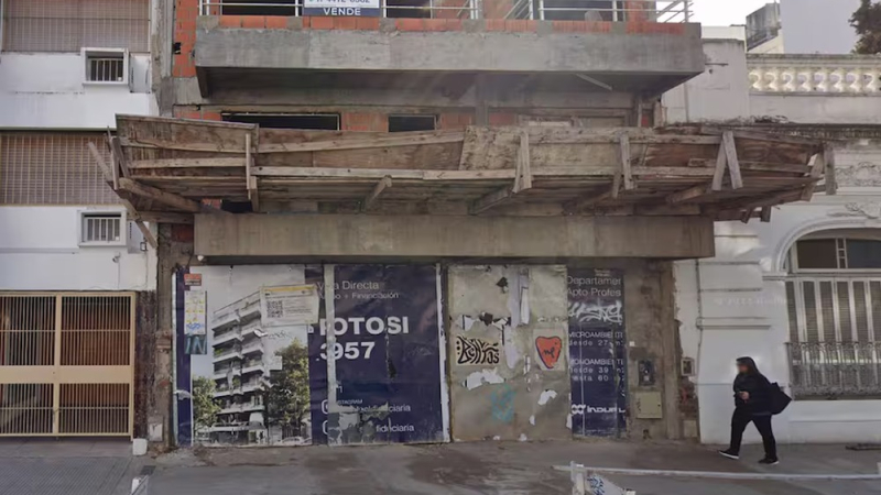 Detuvieron a cinco empresarios por estafa inmobiliaria