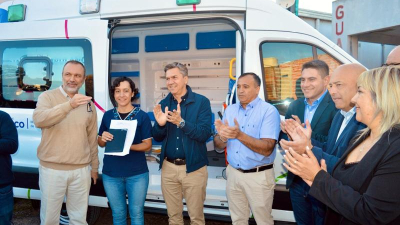 "Trabajamos en la consolidación de la red sanitaria", dijo el gobernador Zdero