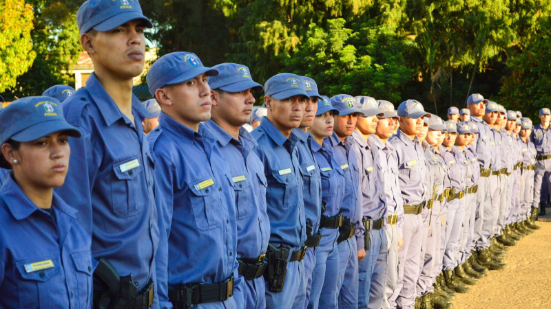 El gobierno provincial asignó destinos a los nuevos policías y agentes penitenciarios