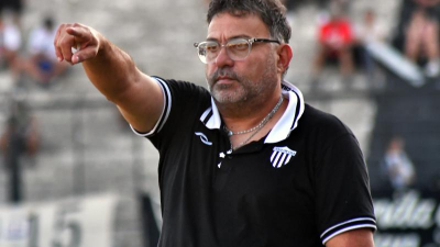 For Ever: Pancaldo ante el enigma de saber a quién poner en la zaga