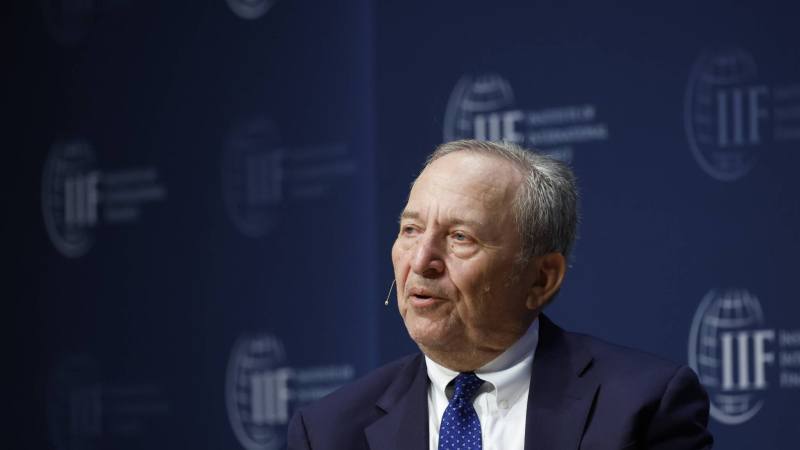 Lawrence Summers advierte que el plan fiscal de Trump socavará el poder de EEUU