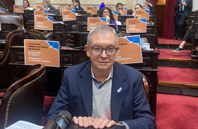 Pedrini impulsa proyecto para la expulsión de José Luis Espert