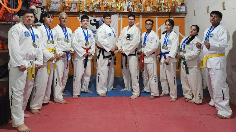 Los Frentones dijo presente en el Torneo Internacional de Taekwondo en Resistencia