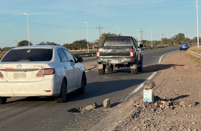 Baches por todas partes, una trampa silenciosa en las rutas chaqueñas