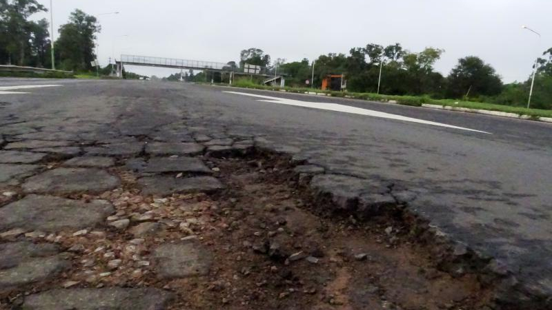 Con rutas en estado crítico, incertidumbre por la disolución de Vialidad