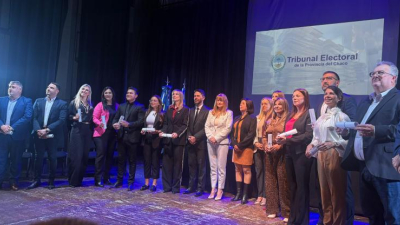 Los diputados electos del Chaco recibieron sus diplomas