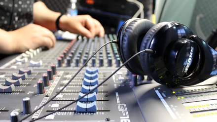 operador-radio.jpg