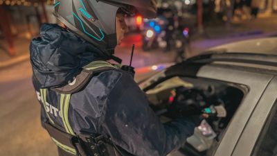 Se atrincheró más de tres horas en el auto para no hacerse el test de alcoholemia