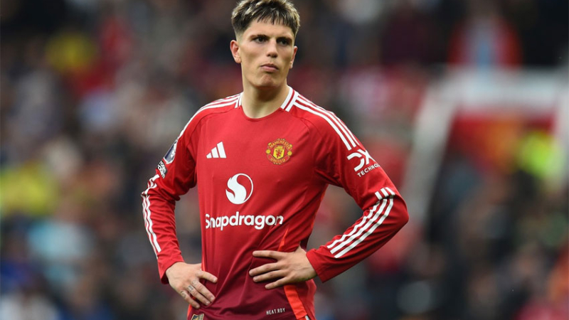 Garnacho fue excluido de la pretemporada del Manchester United