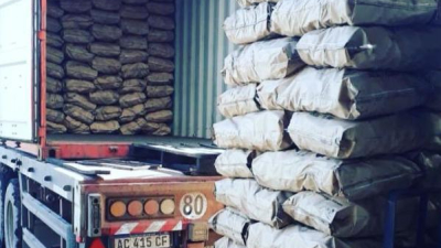 Exportadores chaqueños alertan que el carbón se vende pero "no deja ganancias"