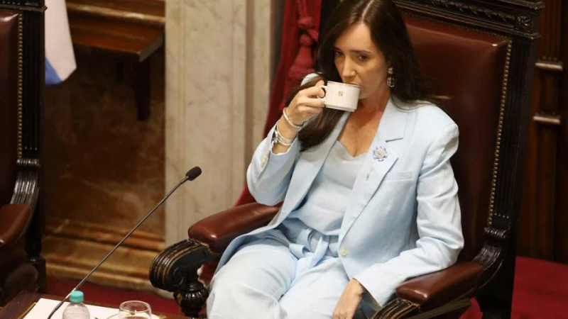 Senadores cobrarán 10,2 millones en noviembre