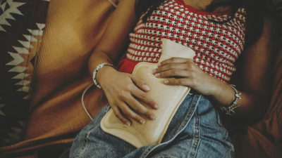Un estudio revela una "fuerte conexión genética" entre el dolor menstrual y la depresión