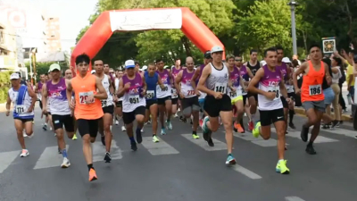 Se corre una nueva edición de la Maratón Internacional "Ciudad de las Esculturas"