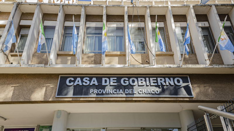 Fuerte reducción de la deuda pública chaqueña: en un año bajó más de $200.000 millones