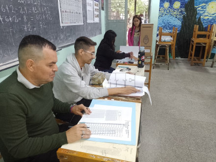 electorado votando.jpg