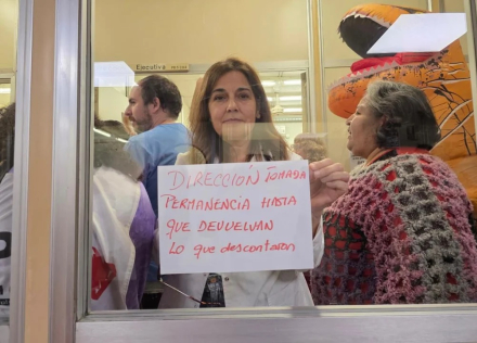 32. Contratapa.JPG