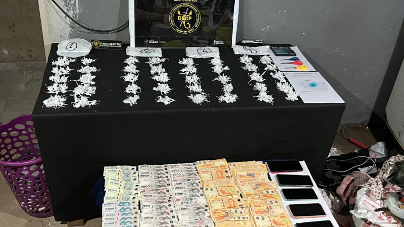 Cayeron madre e hija dedicadas al narcomenudeo en Villa Libertad