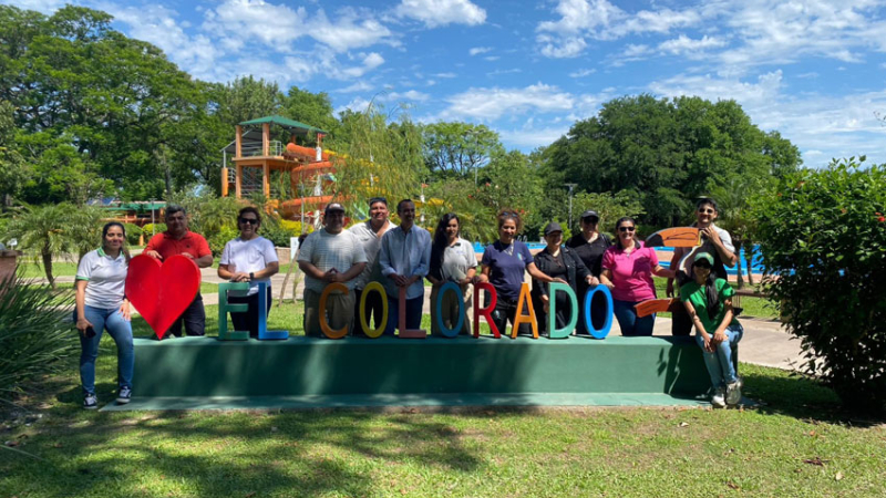 El Colorado: Exitoso "fam tour" entre la riqueza de los paisajes naturales 