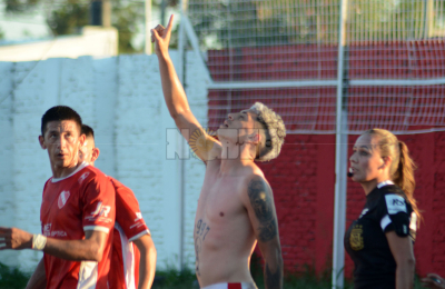 Estudiantes se quedó con un partido increíble ante Regional
