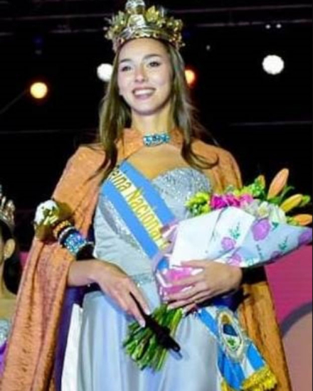 reina2.jpg