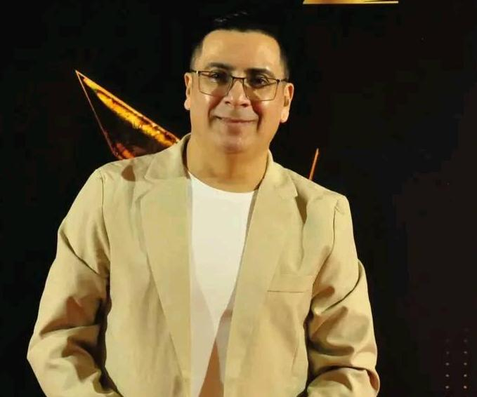 Gerardo Los Chaques.jpg copy
