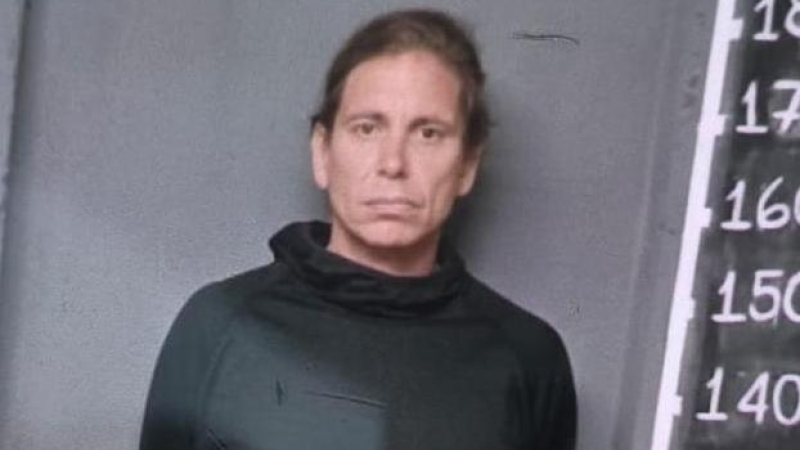 Se volvió a fugar "Barbi", acusada por el robo millonario a una joyería de Resistencia