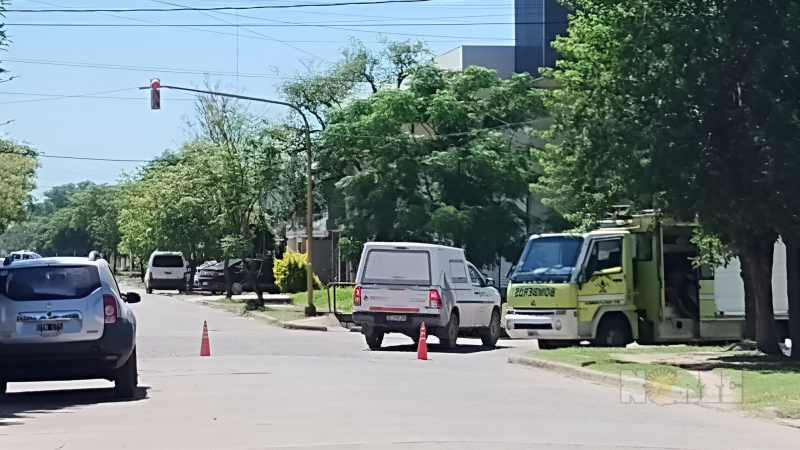 Fuga de gas en Sáenz Peña: rompieron un caño de GasNea y el barrio se paralizó