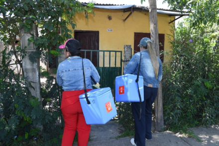 operativo vacunación barrio 28 de junio (3).jpeg