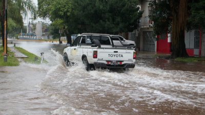 En Barranqueras se registraron 160 milímetros de lluvia en menos de cuatro horas