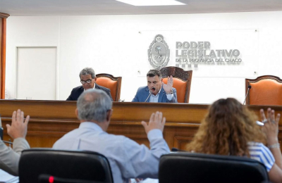 Aradas: "La oposición nos tomó el pelo con la regulación de las aplicaciones"