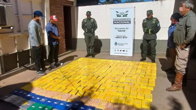 El chat de los narcogendarmes sobre cómo ocultar la droga