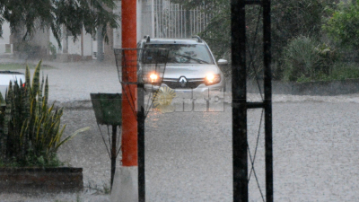En Resistencia se registraron cerca de 120 milímetros y hubo altos acumulados en el interior provincial