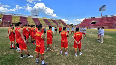 Sarmiento inició sus trabajos de pretemporada con diez caras nuevas