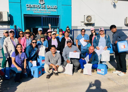 Salud en terreno recorrida casa por casa en el barrio Divino Niño (1).jpeg