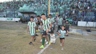 Gustavo Carballo: "Defensores ganó bien la región y ahora vamos por el ascenso"