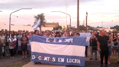Docentes y sindicatos se unieron en la lucha por la recomposición salarial