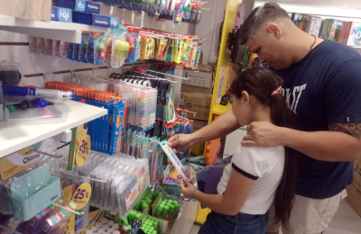 A días del timbre inicial, repunta la venta de útiles escolares en Resistencia