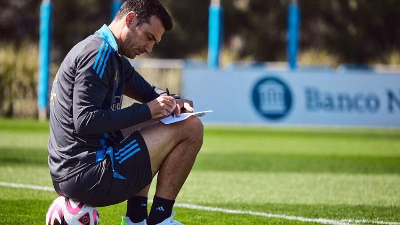 Scaloni dio la lista de convocados para el partido ante Guatemala
