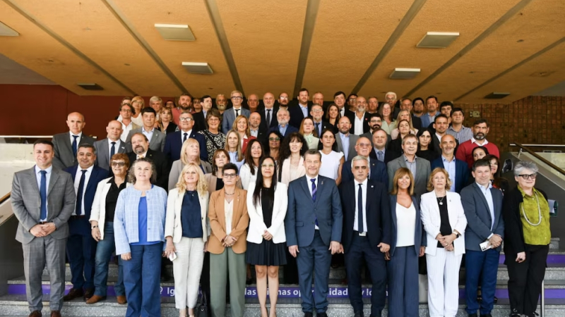 Rectores advierten por el deterioro salarial y la restricción presupuestaria
