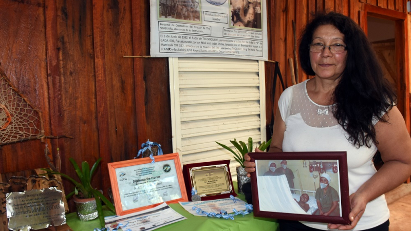 "Prohibido morir": la historia de Elsa Rodas, la enfermera de Malvinas que nunca dejó de estar de guardia