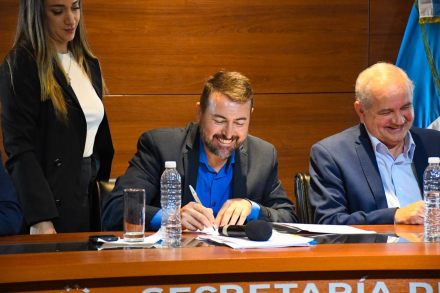 firma convenio electromedicina (7).jpg