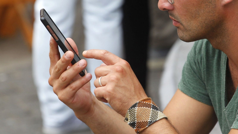 Refuerzan campaña para bloquear celulares robados con una llamada al *910