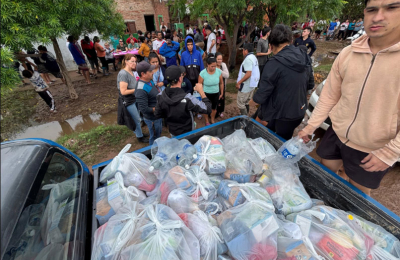 El gobierno desplegó un intenso operativo de asistencia en Castelli
