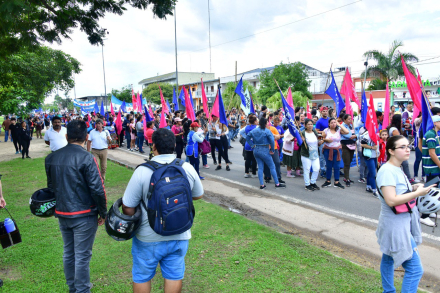 Marchas en Formosa frente a la UNaF (3).jpg