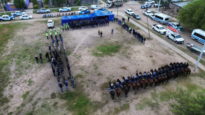 Búsqueda de Axel: amplio despliegue policial, drones y más de 40 cadetes en rastrillajes ininterrumpidos