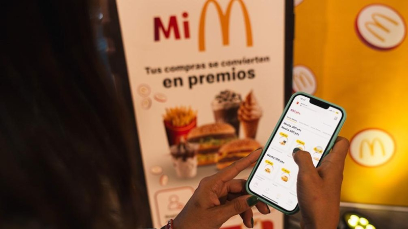 McDonald’s celebra el Día de la Hamburguesa con una promoción imperdible: 2x1 en McCombos seleccionados