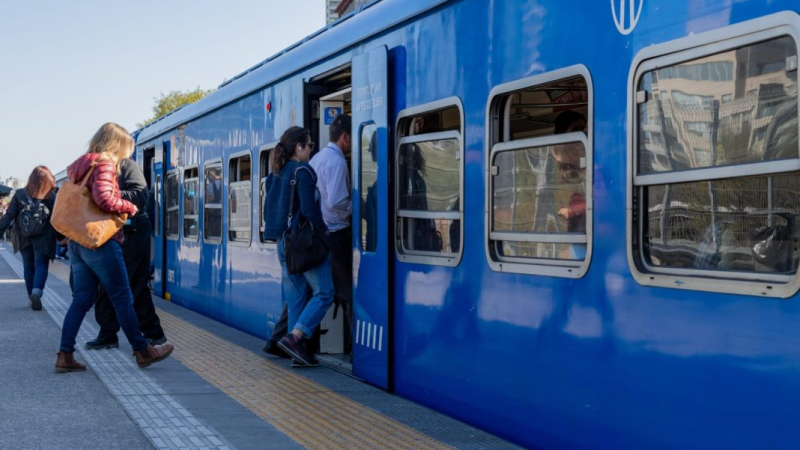 Adjudicaron la provisión de repuestos al ferrocarril San Martín