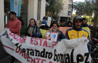 Por el caso Axel González, hoy comienza la apertura de los celulares de los policías
