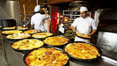 Crearon una pizza y empanada para acompañar cada partido de la selección