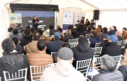 charla Agronea 60